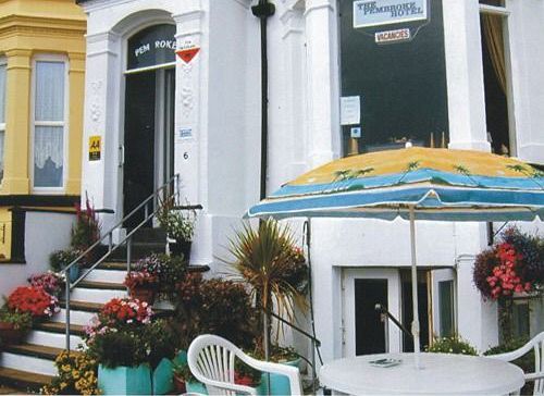 Pembroke B And B Guest Accomodation Bridlington Esterno foto